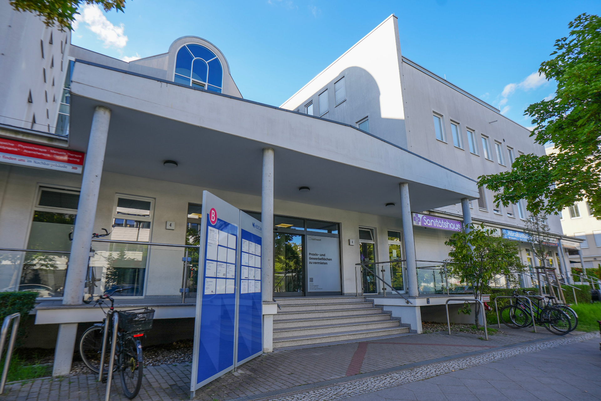 Albert-Einstein-Straße 4, Berlin